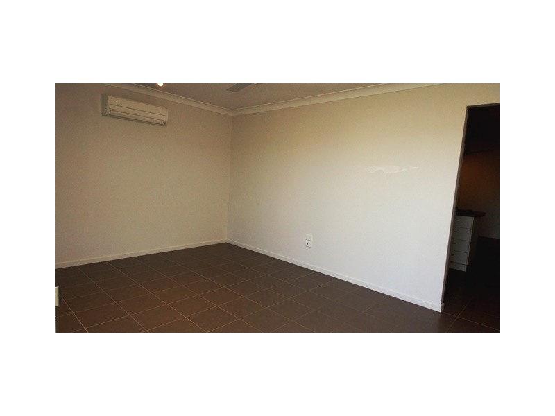 3 Lucy Court, Mirani QLD 4754