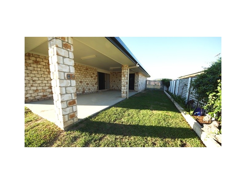 3 Lucy Court, Mirani QLD 4754