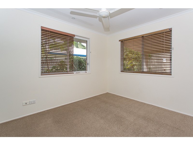 6 Nilsson Street, Bucasia QLD 4750