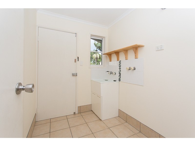 6 Nilsson Street, Bucasia QLD 4750