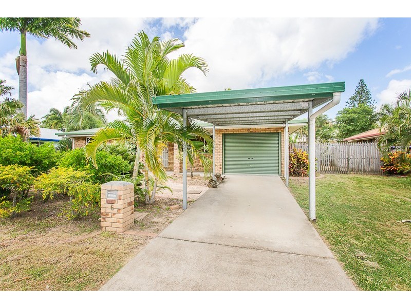 6 Nilsson Street, Bucasia QLD 4750