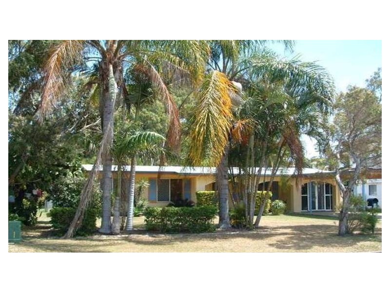 16 Irving Street, South Mackay QLD 4740