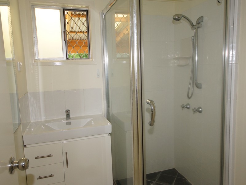 16 Irving Street, South Mackay QLD 4740
