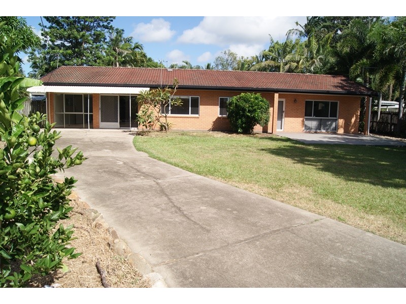 1 Kemp Street, Bucasia QLD 4750