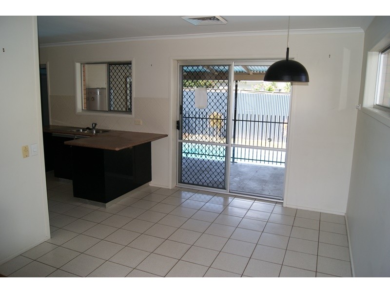 1 Kemp Street, Bucasia QLD 4750
