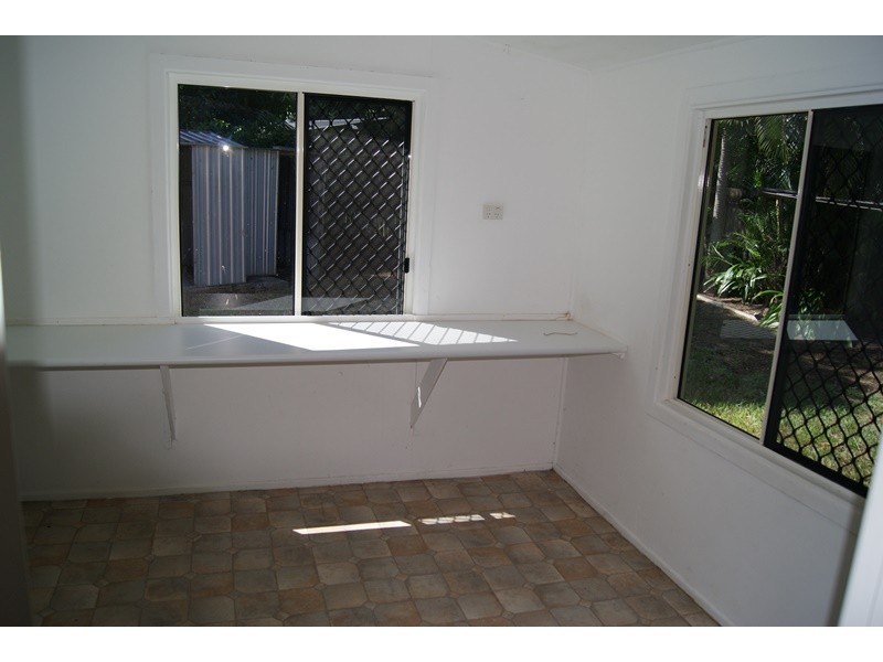 1 Kemp Street, Bucasia QLD 4750