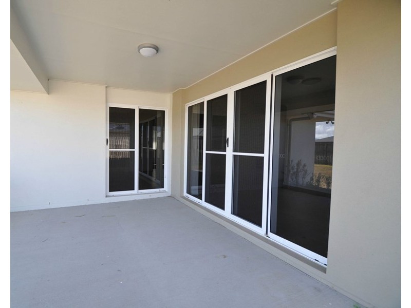 3 Patricia Circuit, Mirani QLD 4754