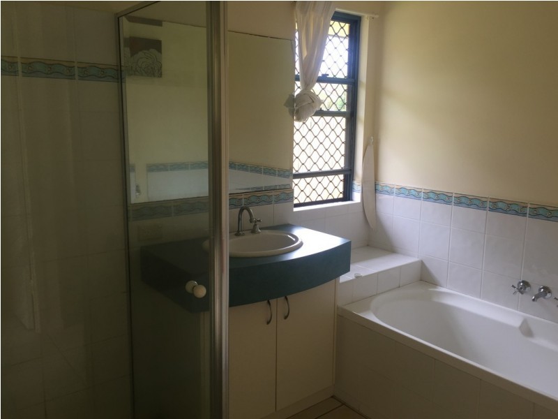 1 Royal Sands Boulevard, Bucasia QLD 4750