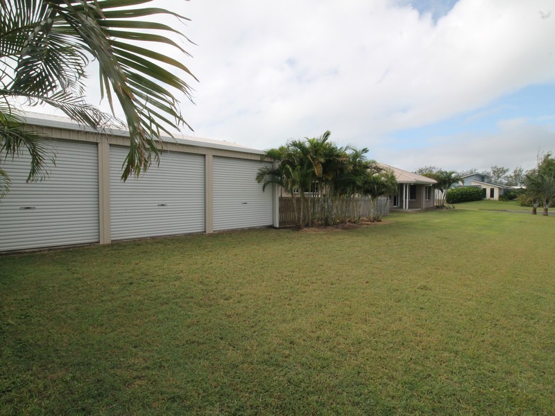 129 Pacific Drive, Salonika Beach, Hay Point QLD 4740