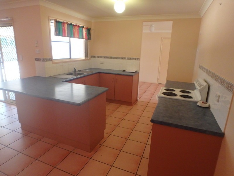 4 Dudley Place, Slade Point QLD 4740