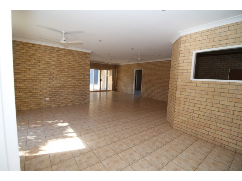 5 Tindaridge Court, Hay Point QLD 4740