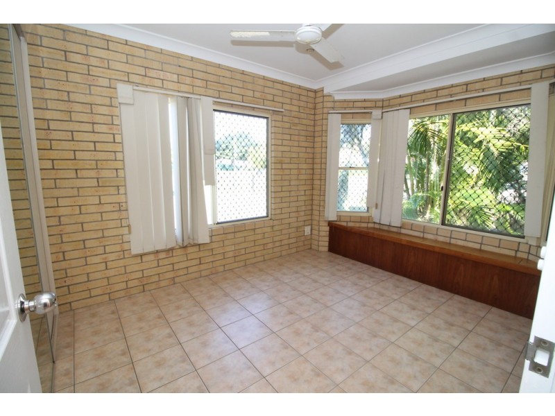 5 Tindaridge Court, Hay Point QLD 4740