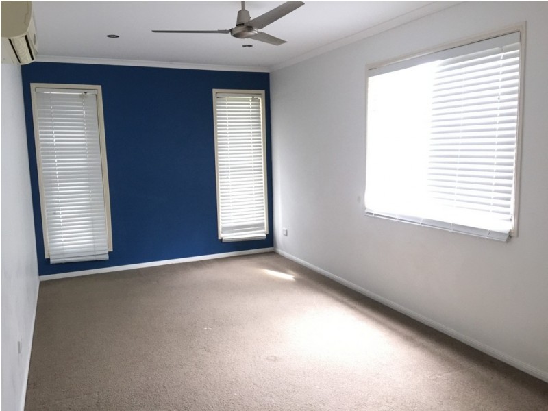 11 Michelle Crescent, Bucasia QLD 4750