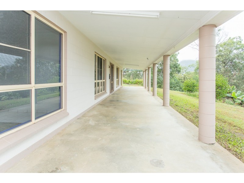 80 McGills Road, Kuttabul QLD 4741