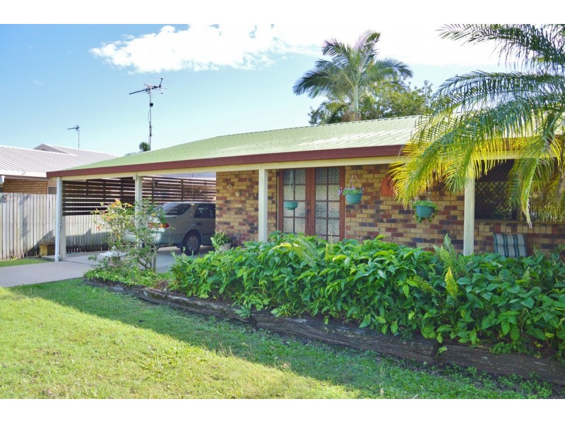 136 Blacks Beach Road, Eimeo QLD 4740