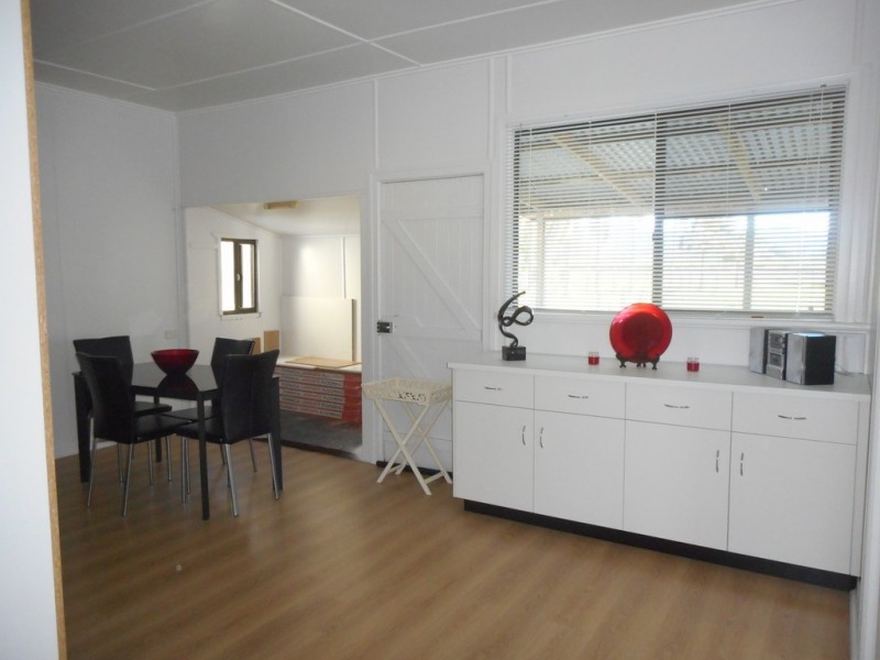 14 Drew Street, Finch Hatton QLD 4756