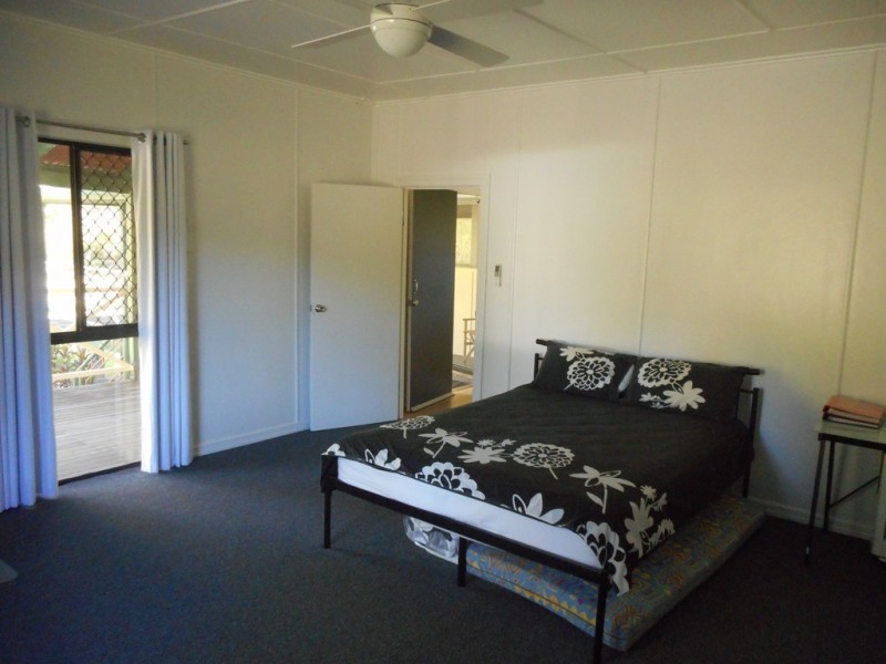 14 Drew Street, Finch Hatton QLD 4756