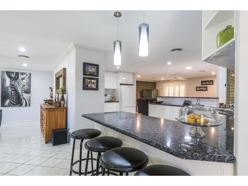 40 Riverleigh Drive, North Mackay QLD 4740