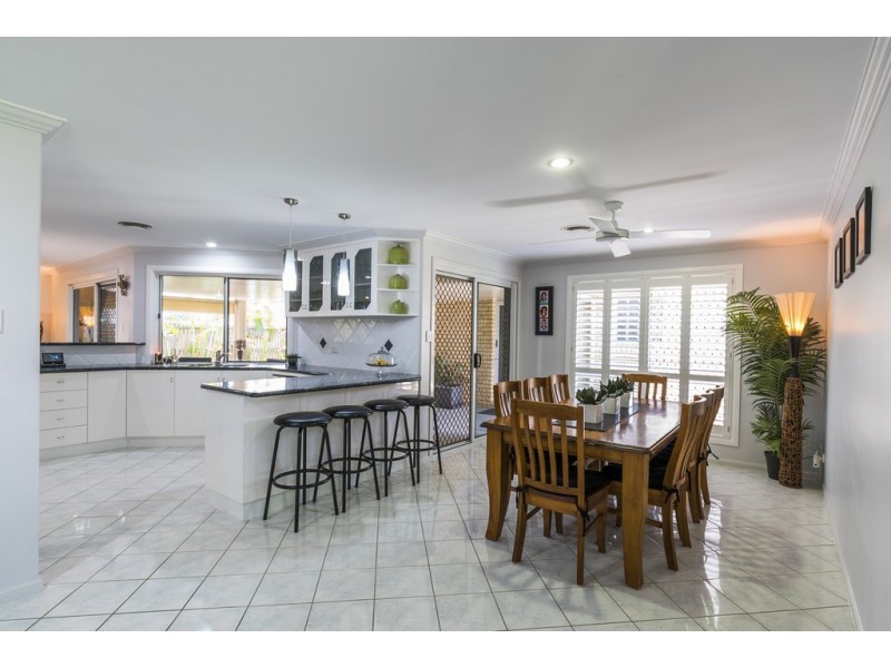40 Riverleigh Drive, North Mackay QLD 4740