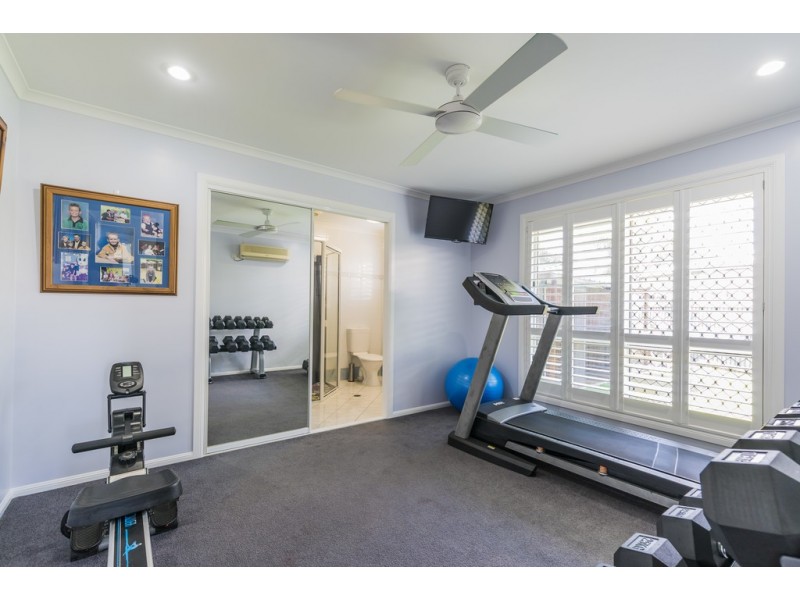 40 Riverleigh Drive, North Mackay QLD 4740