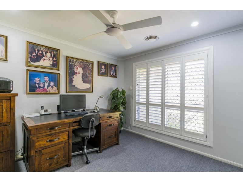 40 Riverleigh Drive, North Mackay QLD 4740