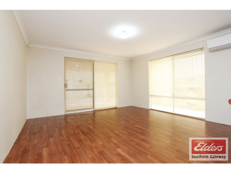 8 Borthwick Place, Orelia WA 6167