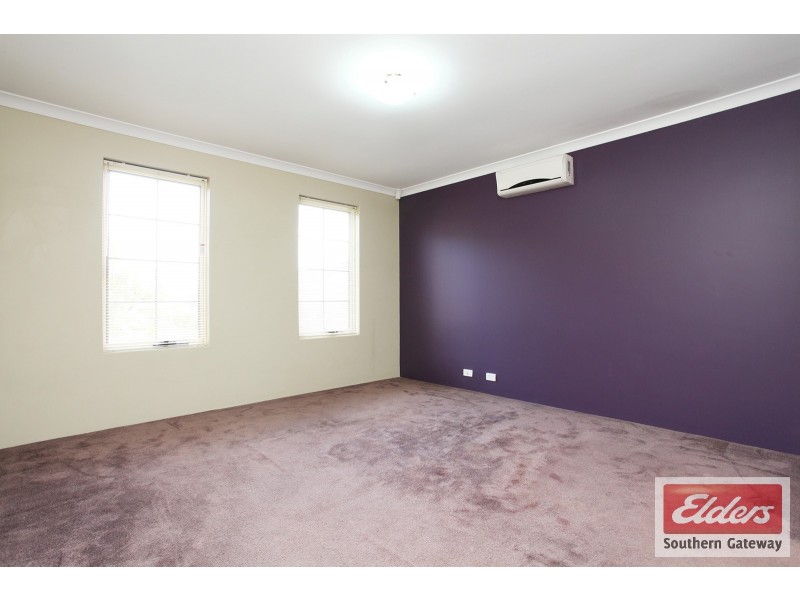 8 Borthwick Place, Orelia WA 6167