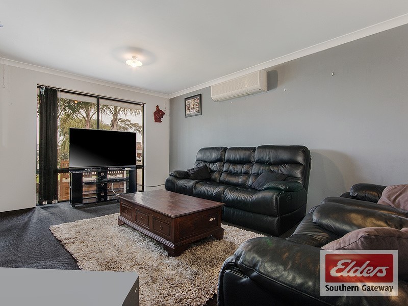 19 Leghorn Road, Orelia WA 6167