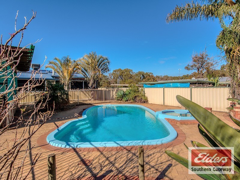 44 Pedder Way, Parmelia WA 6167
