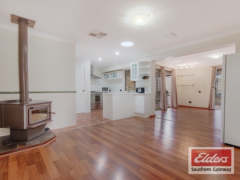 12 Feilman Drive, Leda WA 6170