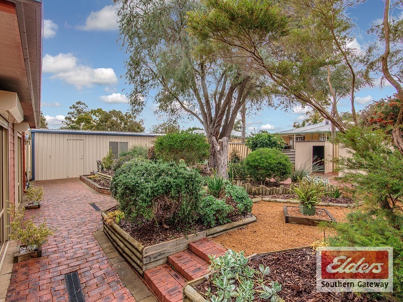 12 Feilman Drive, Leda WA 6170