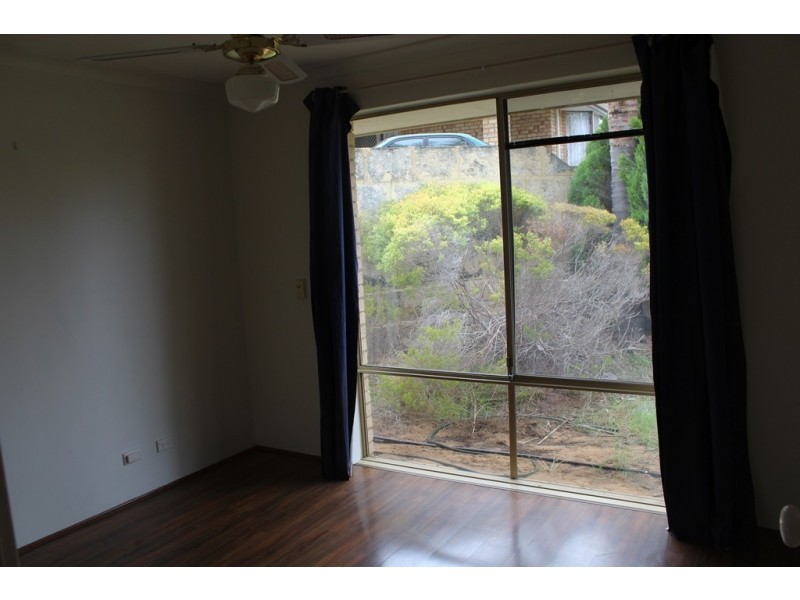 25 Patrick Vista, Parmelia WA 6167