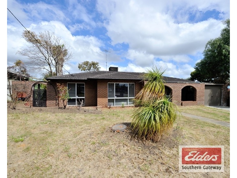 3 Nutcher Way, Parmelia WA 6167