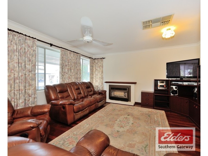 36 Mulligan Way, Orelia WA 6167