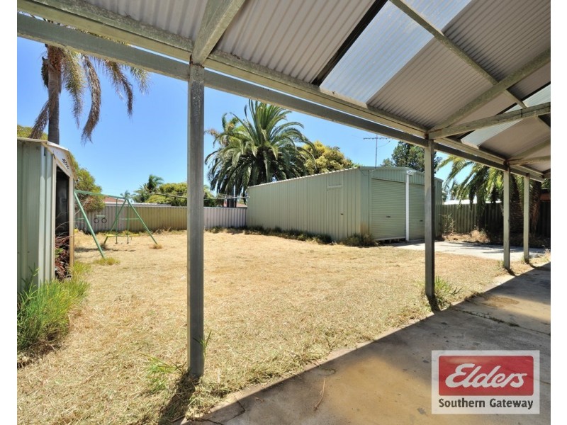 16 Oakdale Close, Safety Bay WA 6169