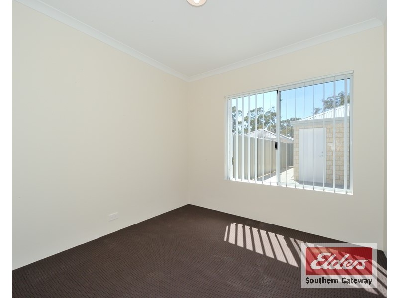 9 SPARSA WAY, Parmelia WA 6167
