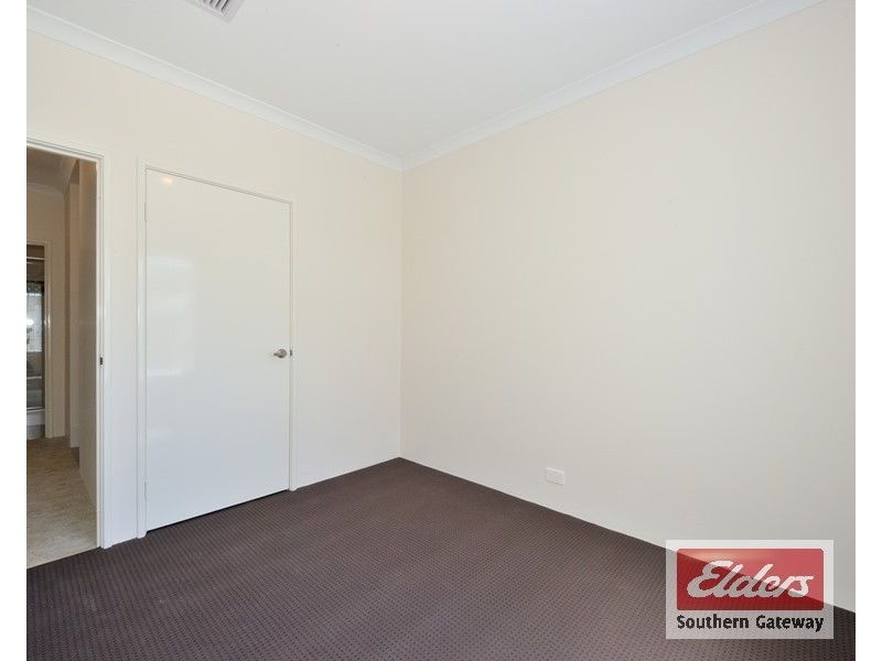 9 SPARSA WAY, Parmelia WA 6167