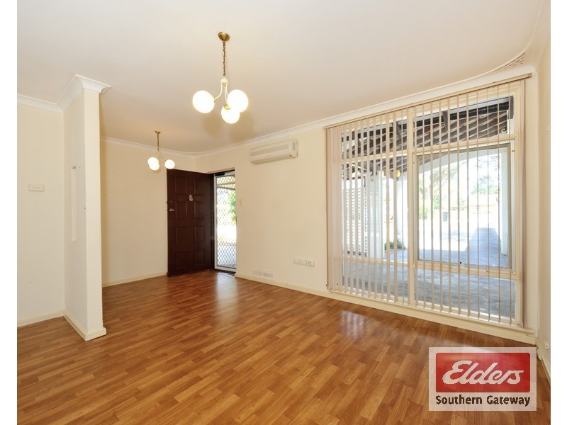 24 Pengilly Road, Orelia WA 6167