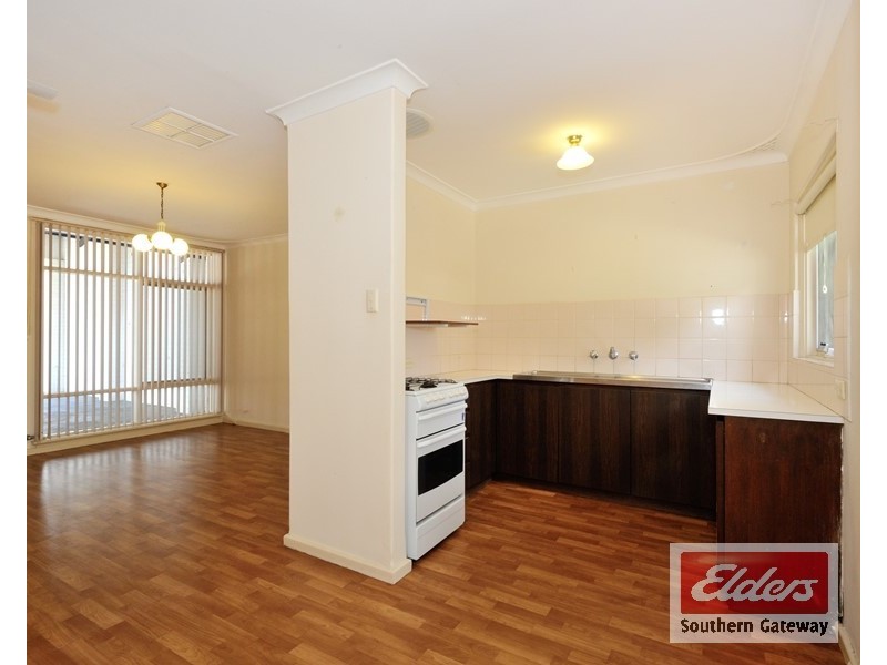 24 Pengilly Road, Orelia WA 6167