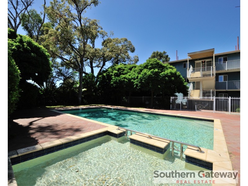 Unit 8, 44 Mulligan Way, Orelia WA 6167