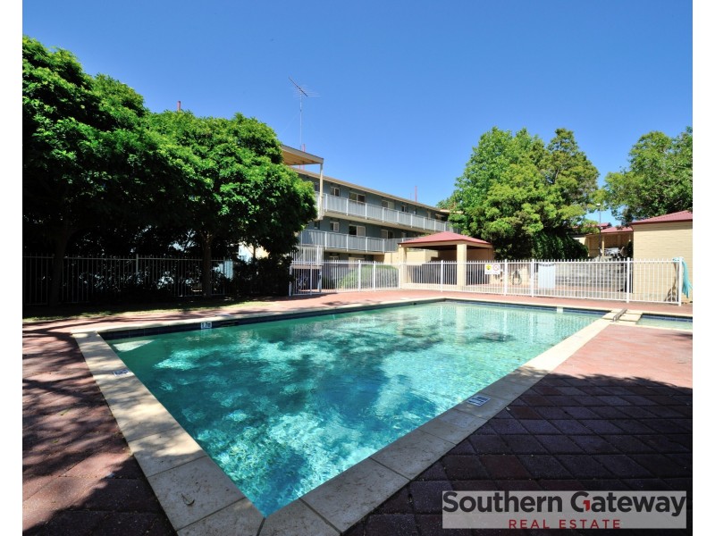 Unit 8, 44 Mulligan Way, Orelia WA 6167