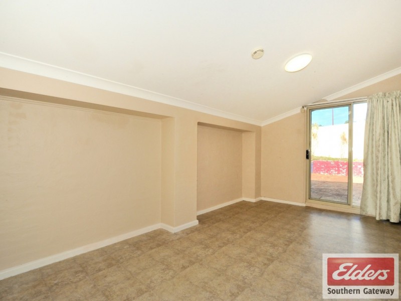 34 CASSERLEY WAY, Orelia WA 6167