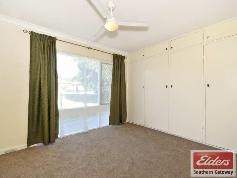 34 CASSERLEY WAY, Orelia WA 6167