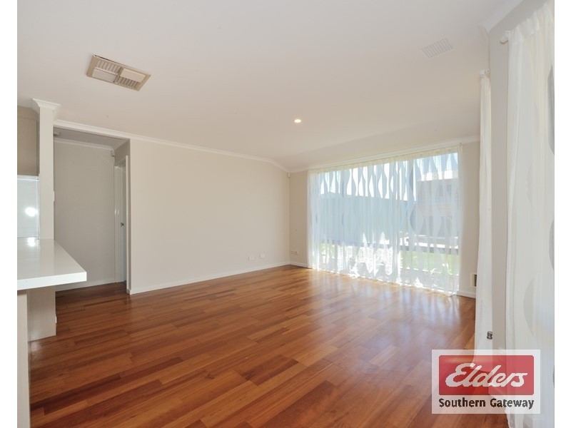 45 Colchester Avenue, Orelia WA 6167