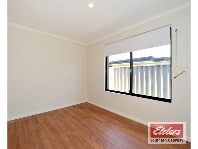 45 Colchester Avenue, Orelia WA 6167