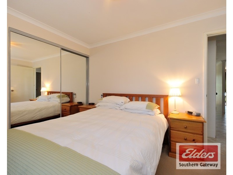 57 Tunnicliffe Street, Parmelia WA 6167