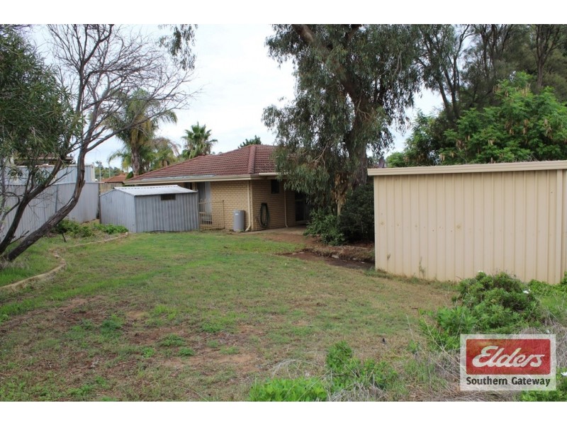 25 Patrick Vista, Parmelia WA 6167