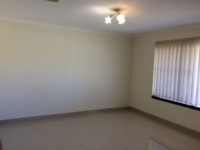 232 seville drive, Seville Grove WA 6112