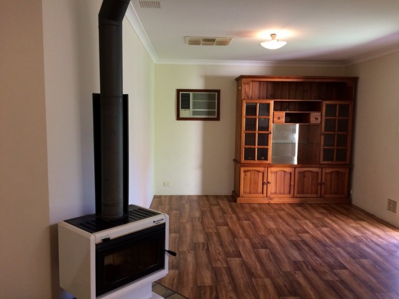 232 seville drive, Seville Grove WA 6112