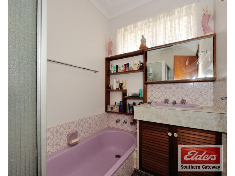 89 Sicklemore Road, Parmelia WA 6167